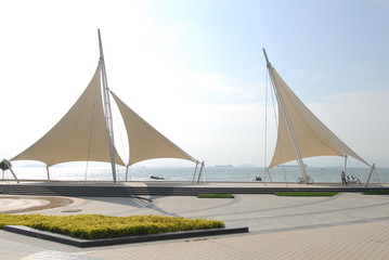 靠劳动成功的名人事例有哪些？