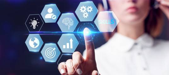 售6.98万~7.48万 长安奔奔E-Star正式上市