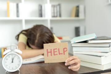 靠劳动成功的名人事例有哪些？