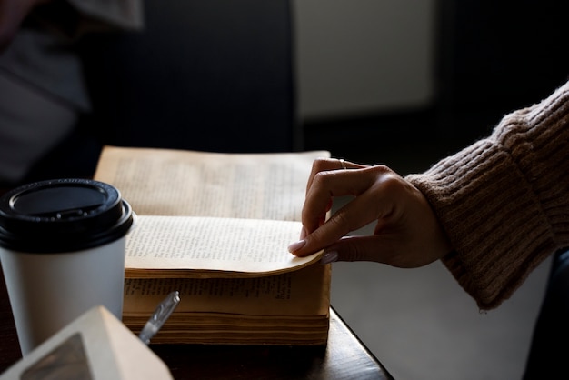 公司高层管理人员岗位职责